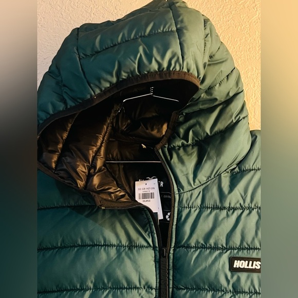Hollister XXL men’s jacket winter perfect color green and black - Picture 3 of 10